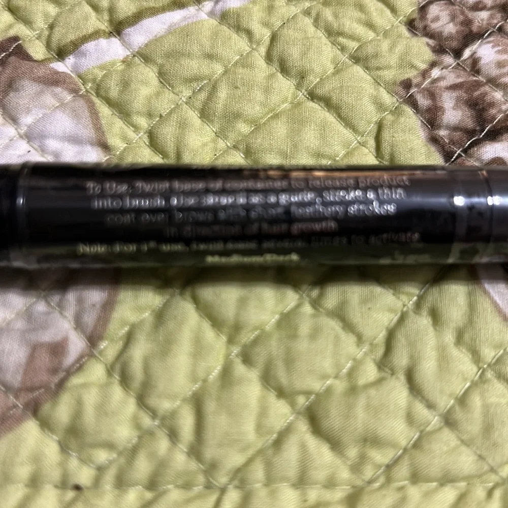 NWT,Signature Club A by Adrienne Arpel,Brush on Eyebrow Color, Medium Dark shade